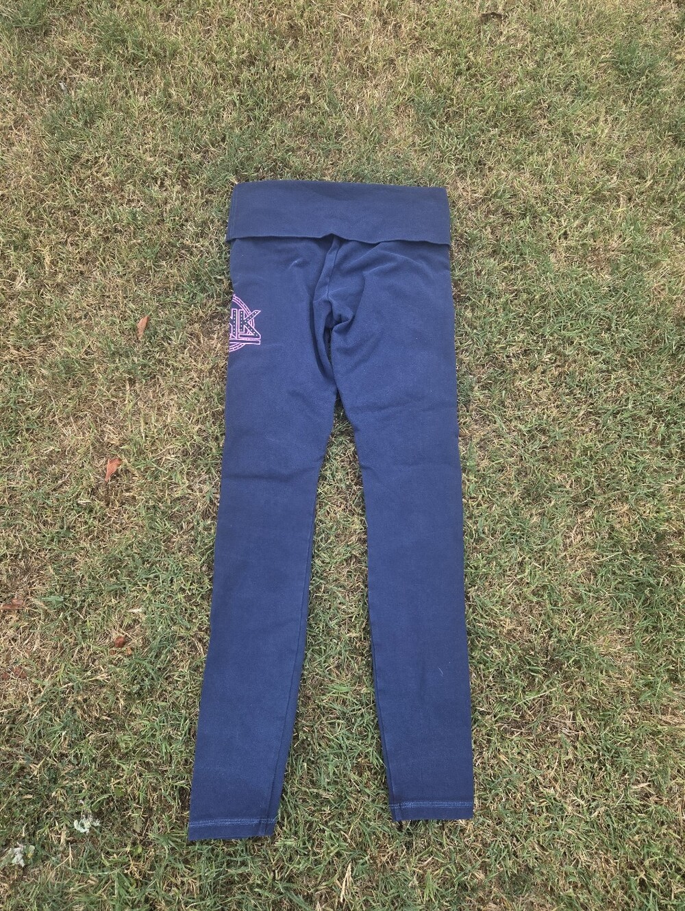 PINK Victoria's Secret Navy Fold-Over Waist Leggings with Pink Logo - Picture 1 of 4